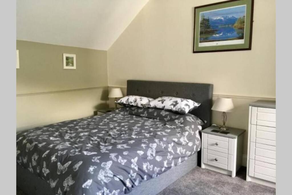 Twostones Self Catering Cottage Arrochar Zewnętrze zdjęcie